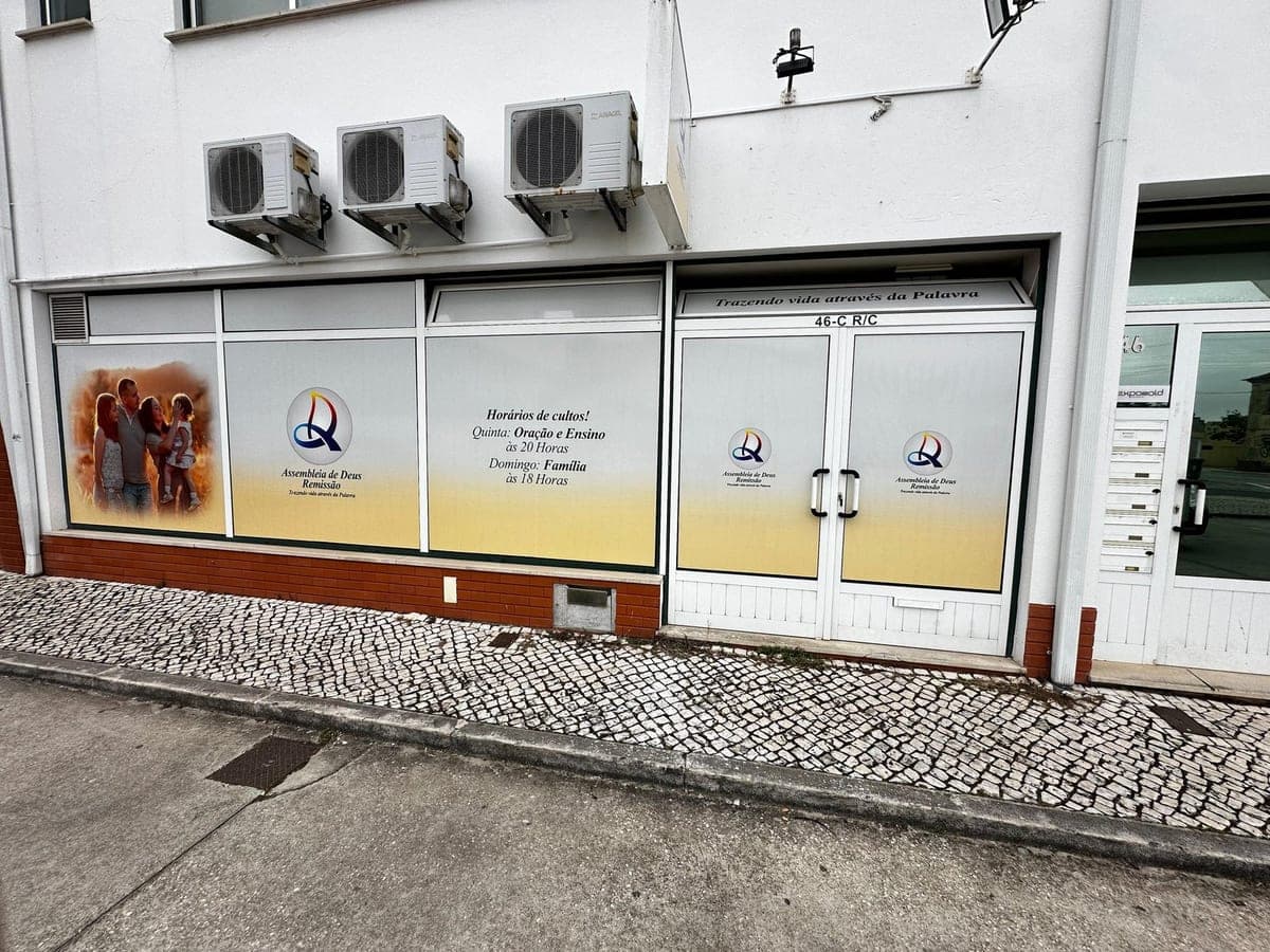 Fachada da congregação em Marinha Grande